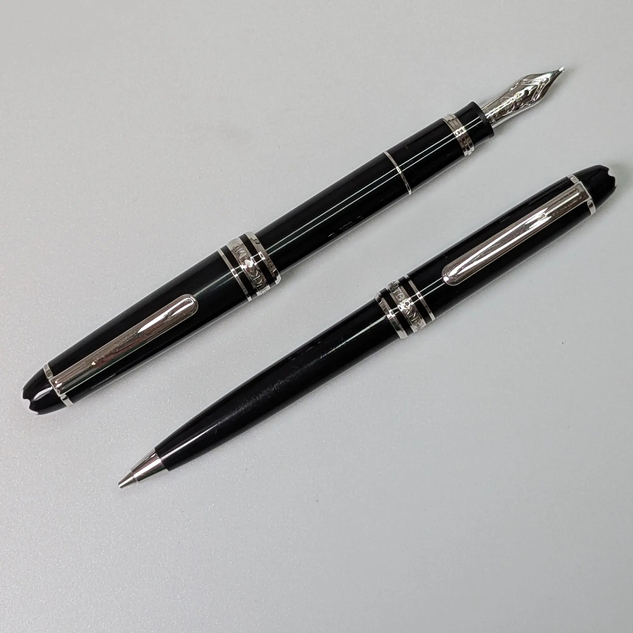 Montblanc Mozart SET platinum trim fountain pen and mechanical pencil - Fontoplumo