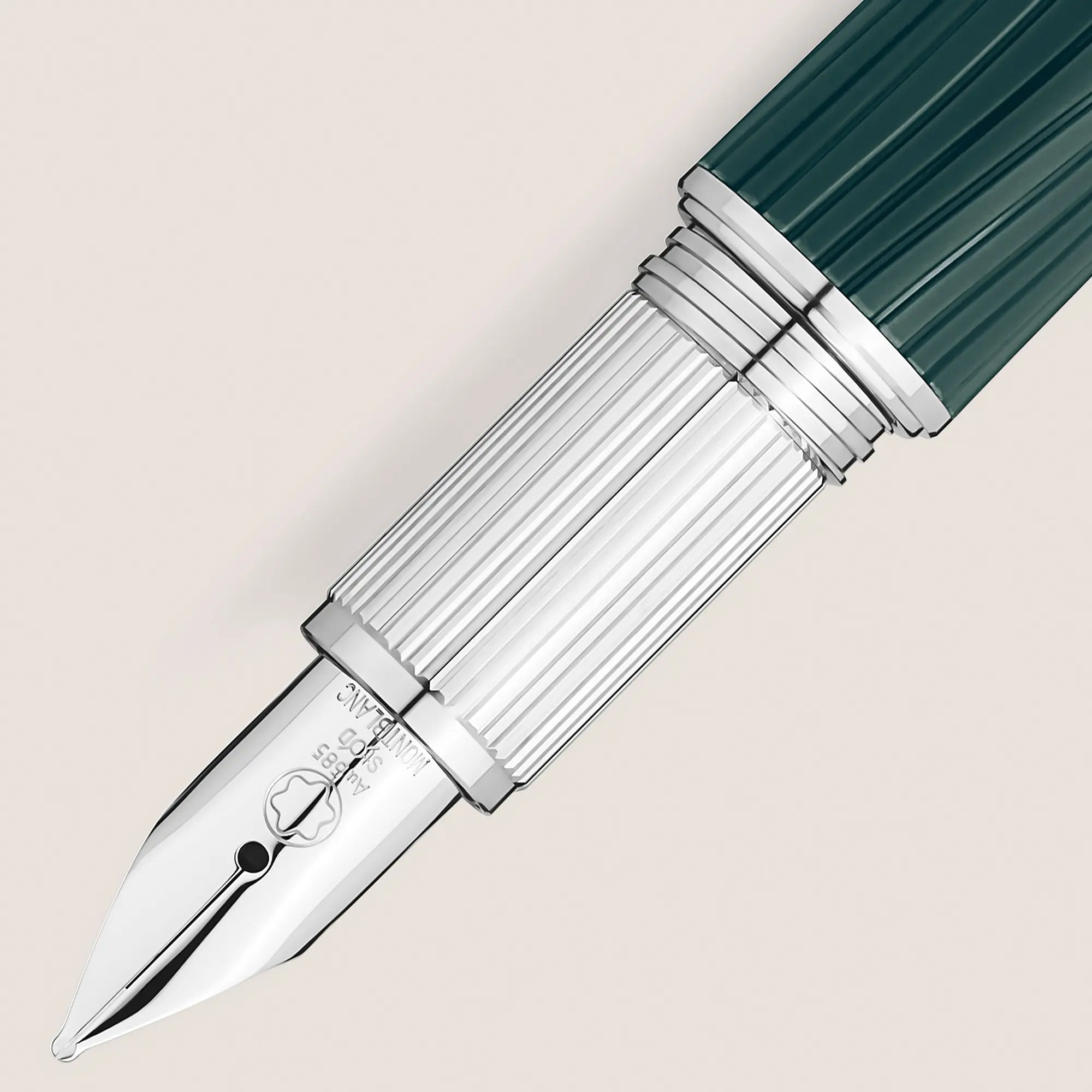 Nib of the Montblanc StarWalker Polar Green fountain pen