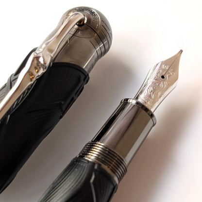 Montblanc Writers Edition 2022 Brothers Grimm fountain pen - Fontoplumo