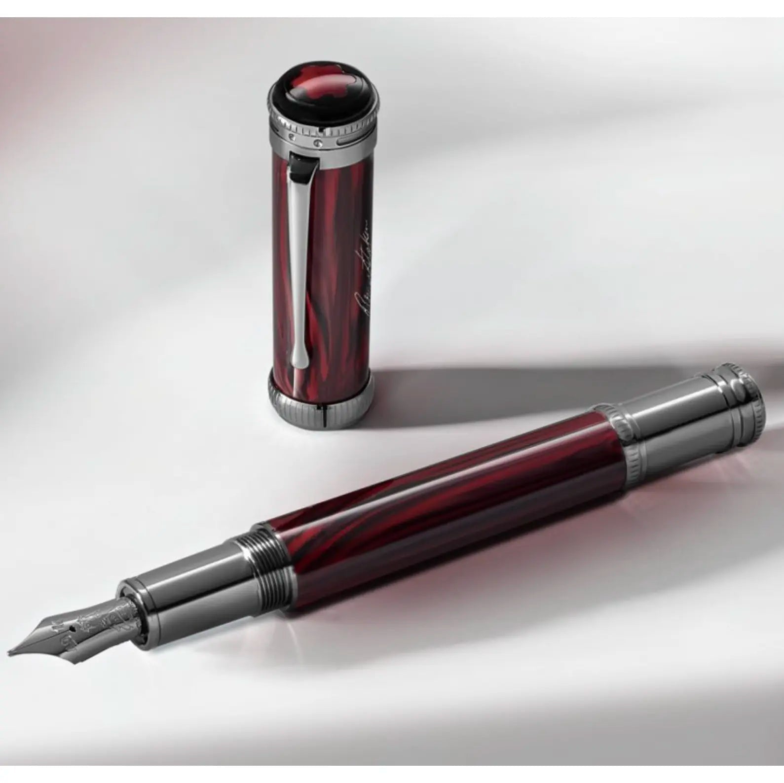 Montblanc Writers Edition 2026 Bram Stoker fountain pen - Fontoplumo