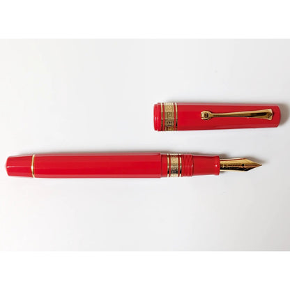 Omas Milord red fountain pen - Fontoplumo