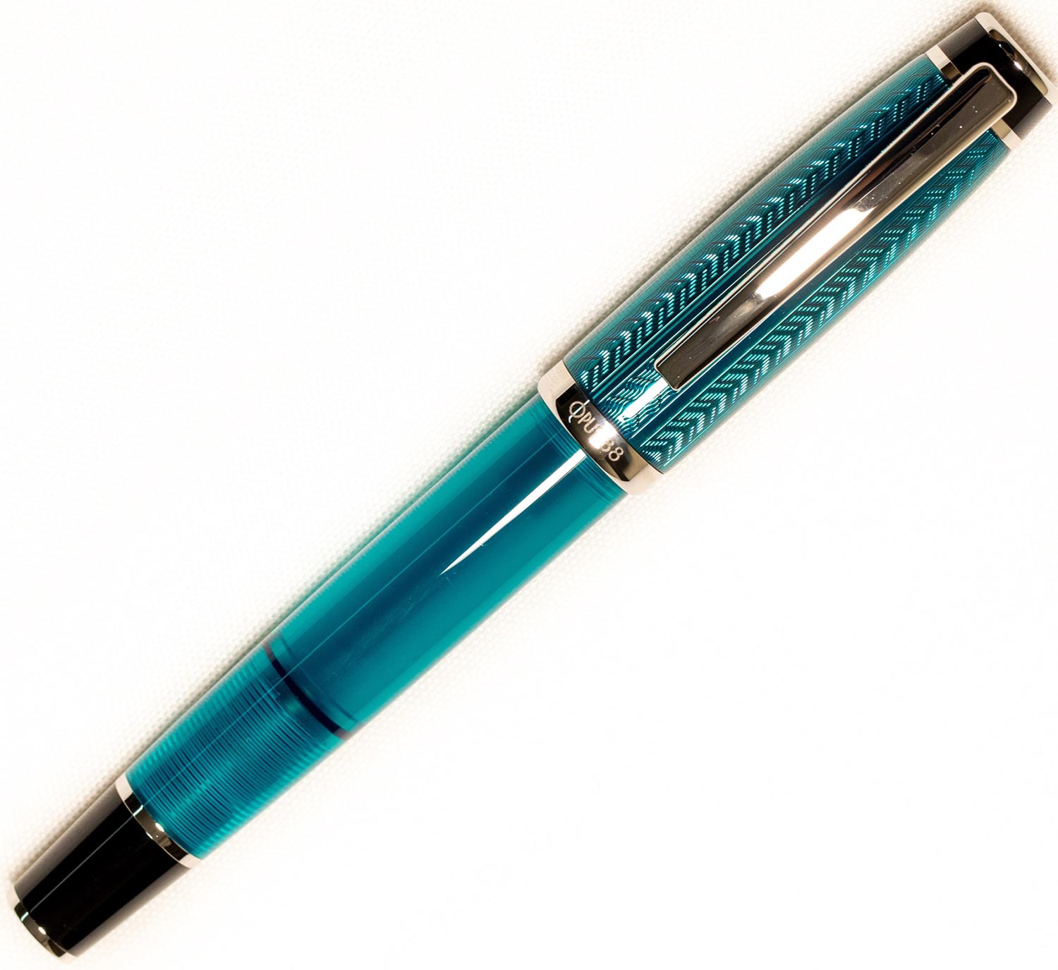 Opus 88 Opera Green fountain pen