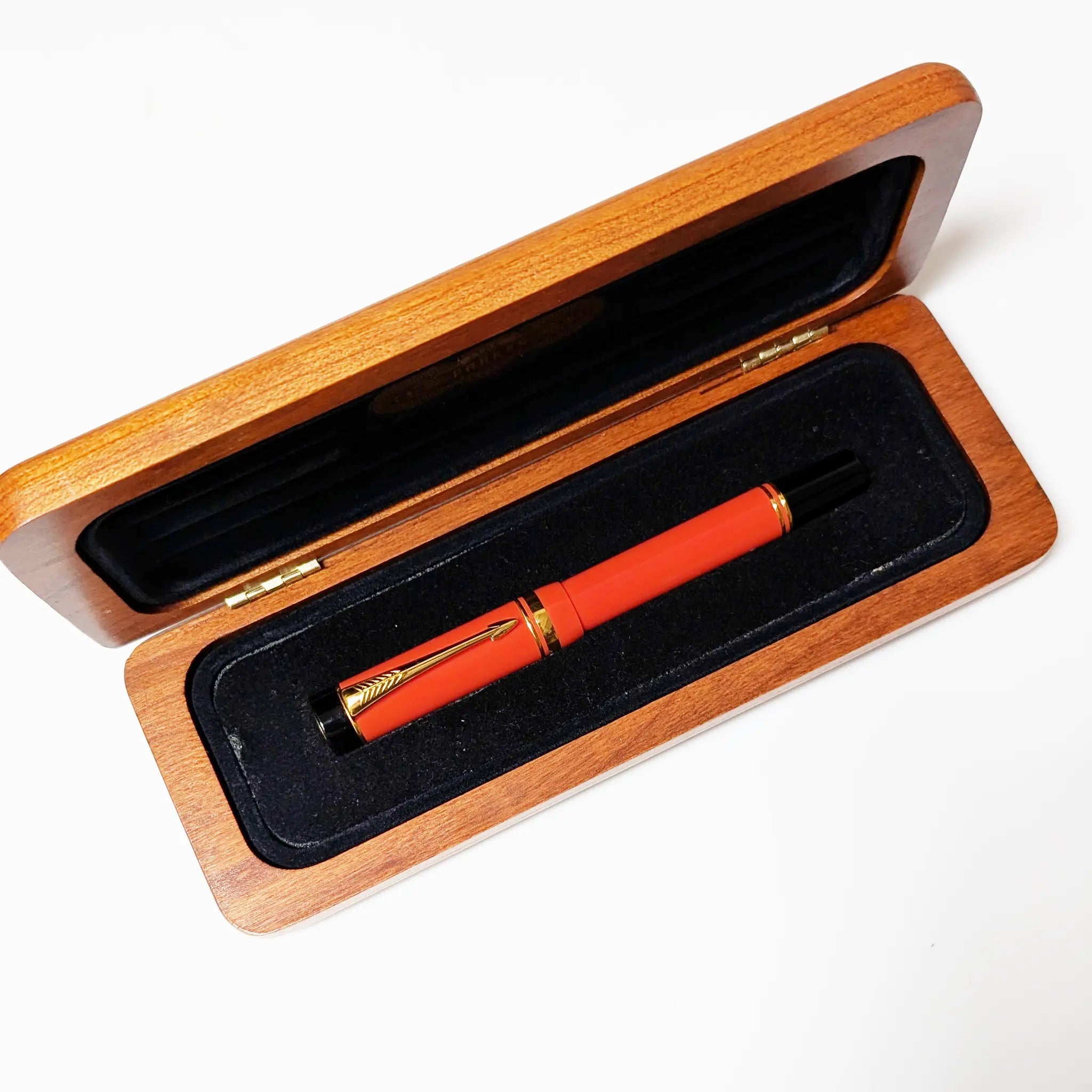 Parker Duofold Centennial orange with gold trim fountain pen - PL - Fontoplumo
