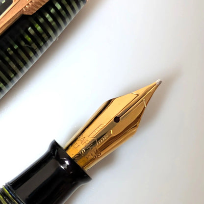 Parker Vacumatic Major fountain pen 1946 green - Fontoplumo