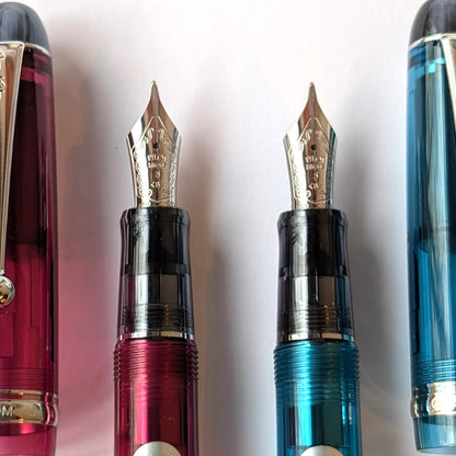 Pilot Custom 74 Burgundy and Teal fountain pen - Fontoplumo