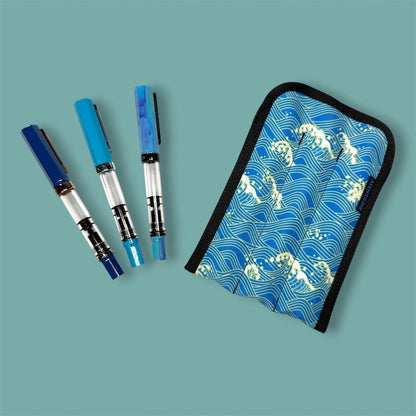 Rickshaw 3 pen coozy sleeve Blue Waves - Fontoplumo