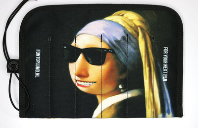 Rickshaw 6 pen hand roll Girl with headphones / Rayban edition - Fontoplumo