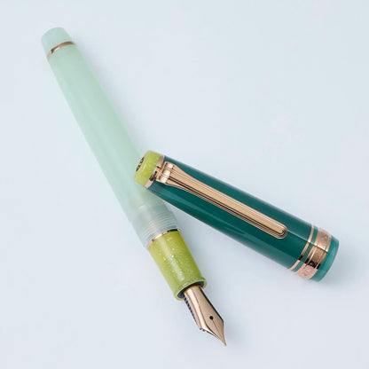 Sailor Dried Flower 2 Eucalyptus Pro Gear Slim fountain pen - Fontoplumo