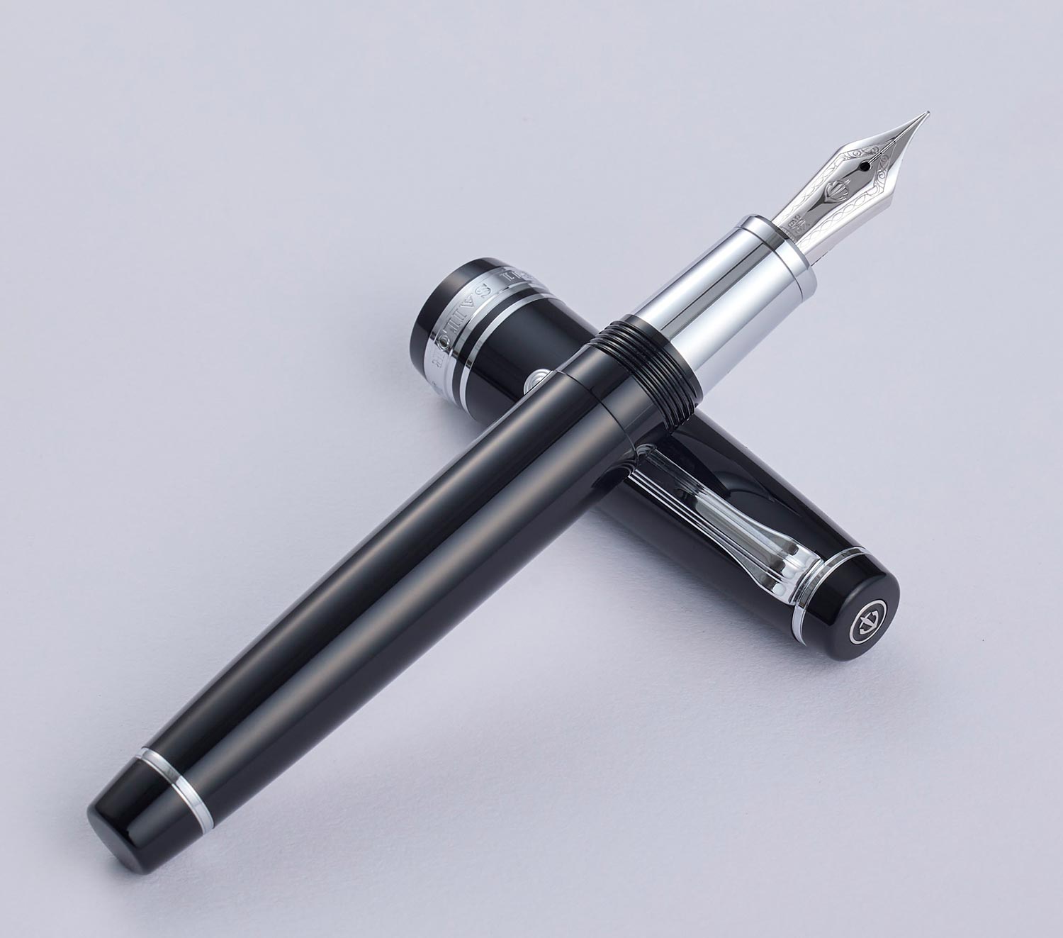 Sailor Pro Gear Ginza silver fountain pen - Fontoplumo