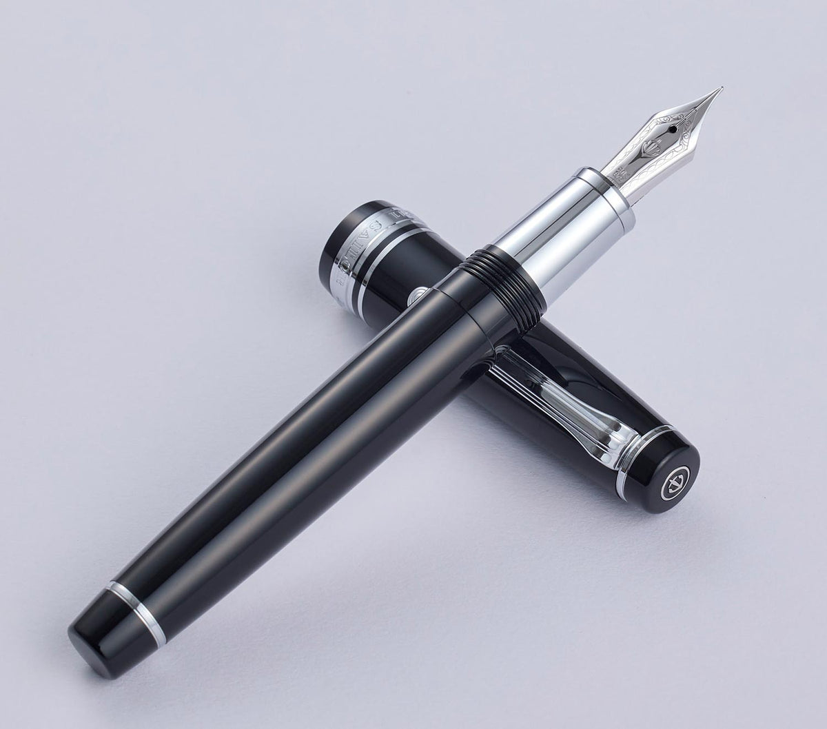 Sailor Pro Gear Ginza silver fountain pen - Fontoplumo