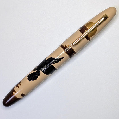 Taccia Shadow Picture Big Crow and Sun fountain pen - Fontoplumo