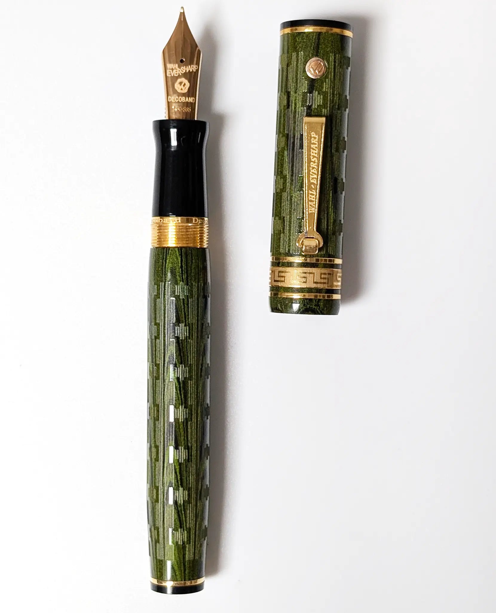 Wahl Eversharp Decoband ebonite fountain pen - Fontoplumo