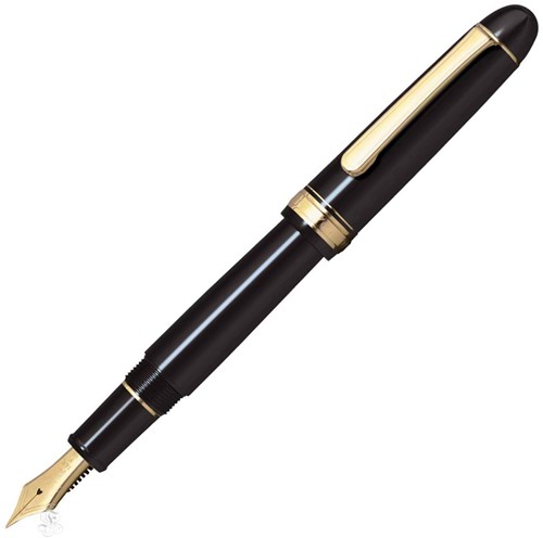 Platinum 3776 Century Black fountain pen