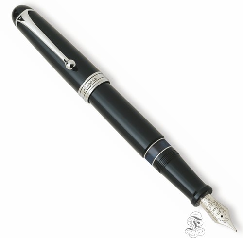 Aurora 88 Ottantotto Big black, chrome trim fountain pen