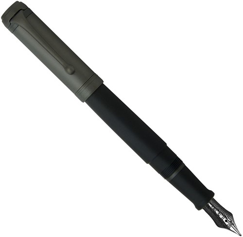 Aurora Talentum Full Metal Black fountain pen
