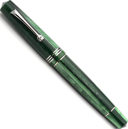 Leonardo Momento Zero Seaweed Green and rhodium trim fountain pen