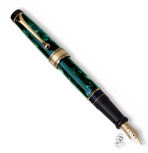 Aurora Optima green, gold trim fountain pen
